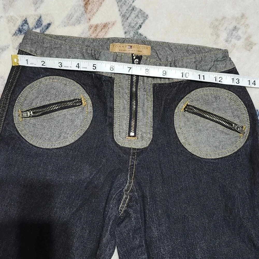 Tommy Hilfiger Dark Wash Flared Denim Pants | Size 10 | Retro Zip & Circle Pocke